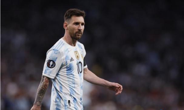 国道345线甘肃迭部段因塌方中断，经抢通已半幅通行